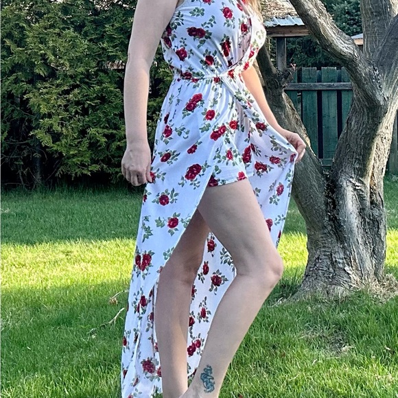 Floral spaghetti strap, jumper with attached skirt - so pretty - Picture 2 of 4